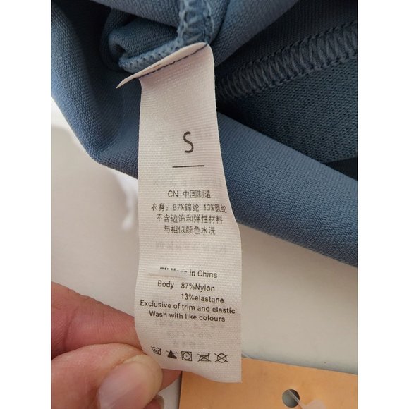 I Want to Feel Relaxed Women's Size Small Slate Blue Sports Bra - Picture 6 of 6